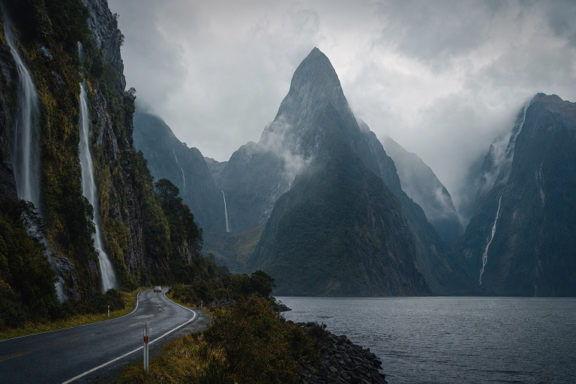 Queenstown to Milford Sound: Driving Guide & Rental Tips